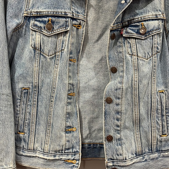 Levi Denim Jacket - Picture 3 of 7